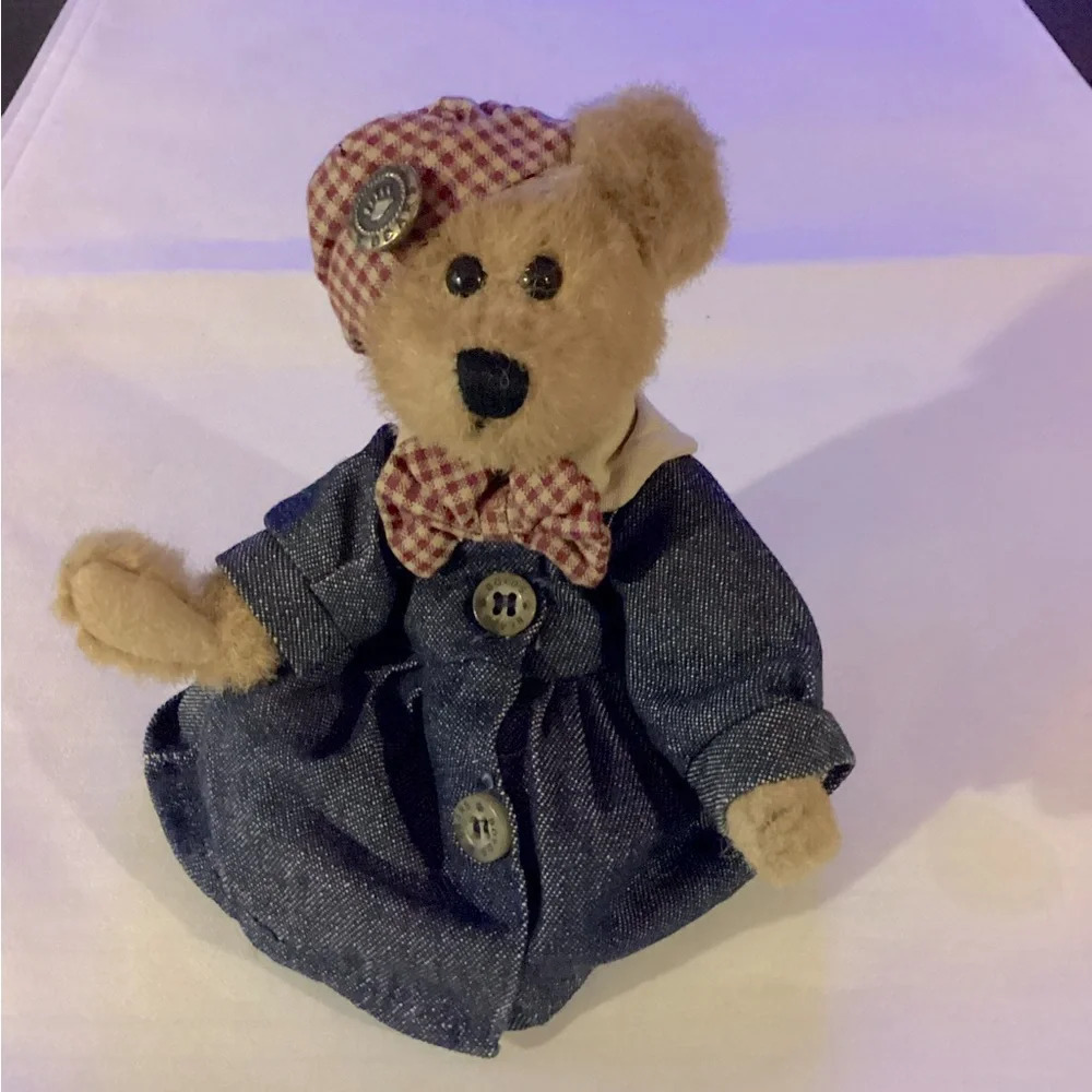 Boyd Bears Vintage Stuffed Bear